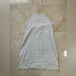 Size Large white dress with lace detail